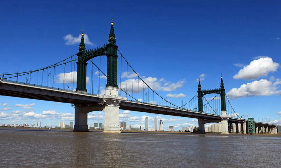 15108031821250.jpg 哈爾濱西三環(huán)跨松花江大橋.jpg